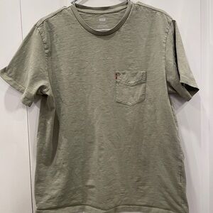 Levi's women’s Green T-Shirt